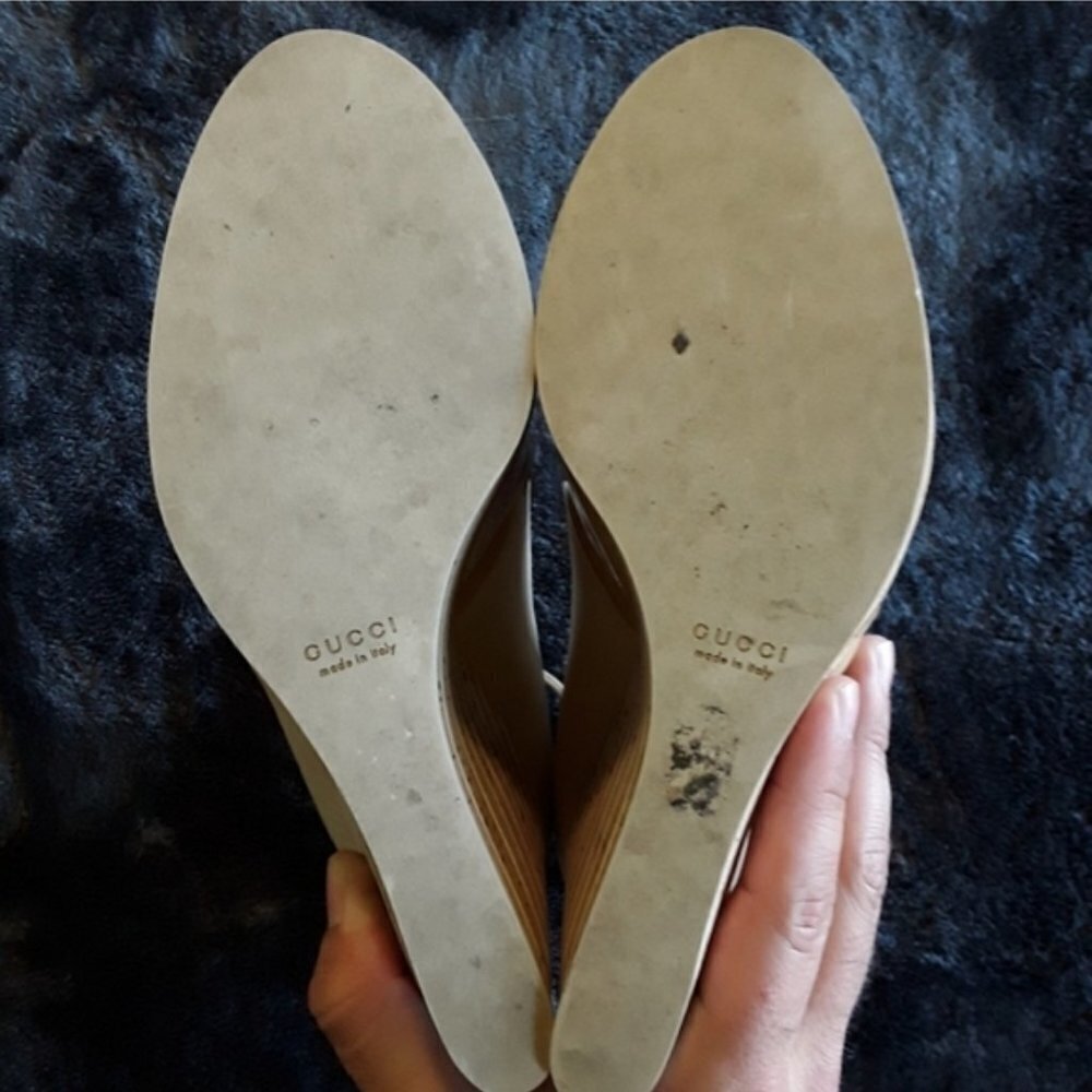 💜 GUCCI Eilin Nude Peep Toe Striped Cork Wedges Summer Spring Neutral - Picture 3 of 3